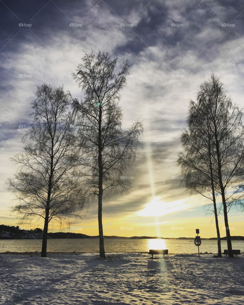 Wintry sunset in the archipelago 