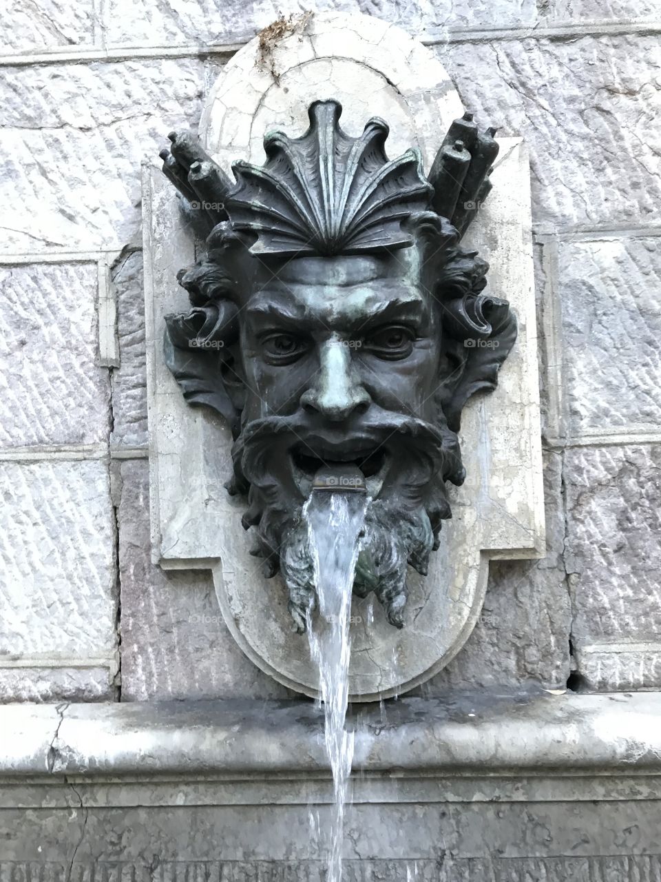 Drinking water fountain
