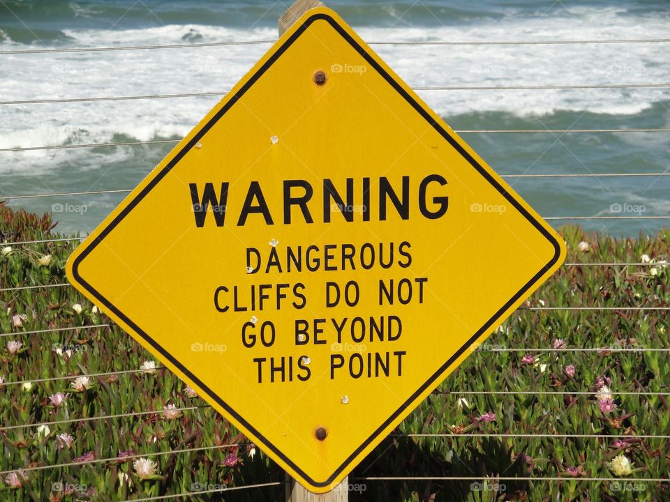 Warning sign 