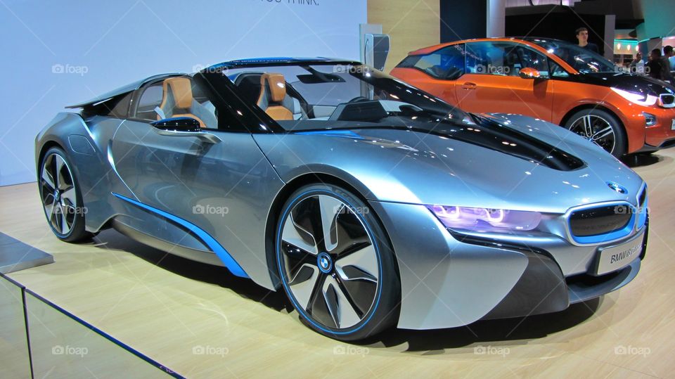 BMW i8