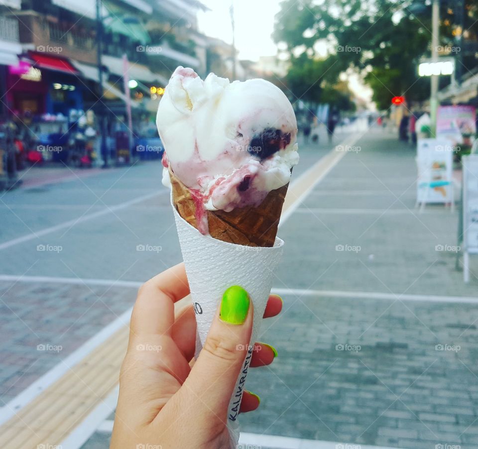ice cream on the street