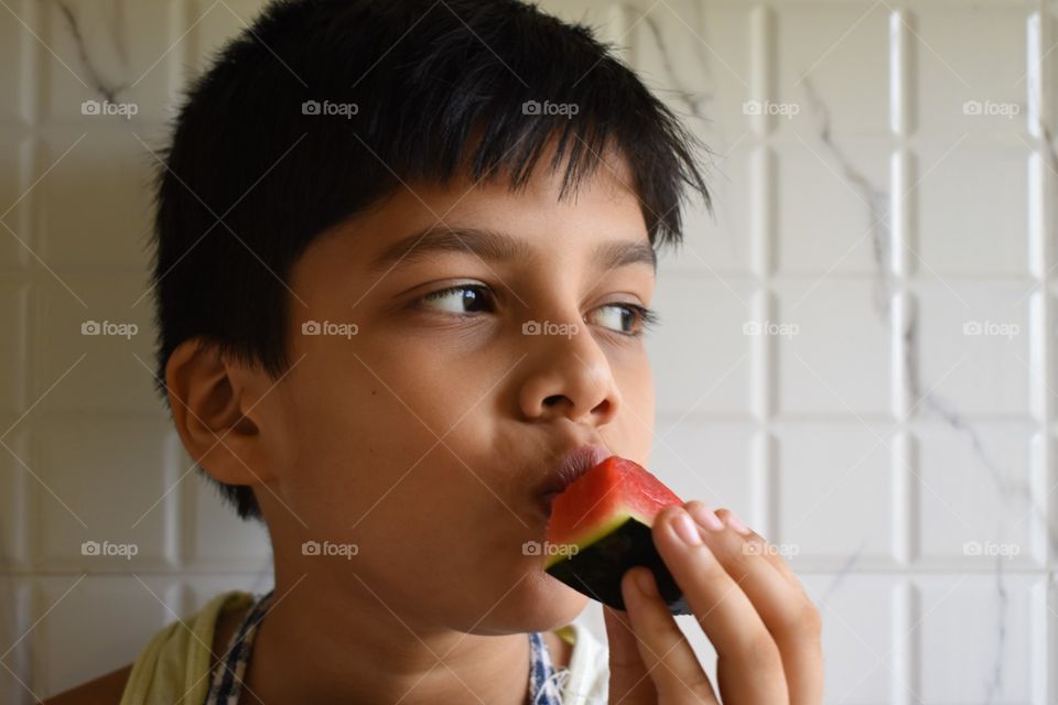 vitamin A, B6 and C, lycopene, antioxidants ,amino acids and potassium with each juicy bite....😍