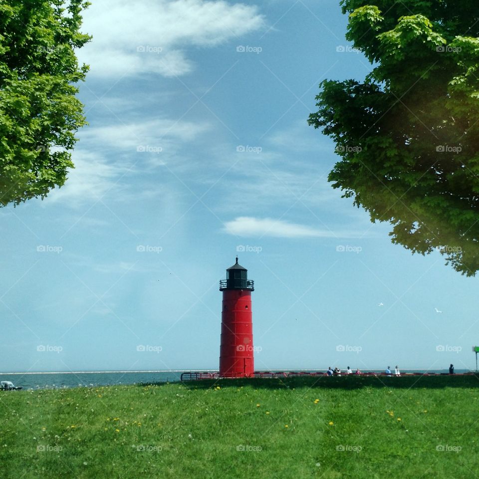 red lighthouse