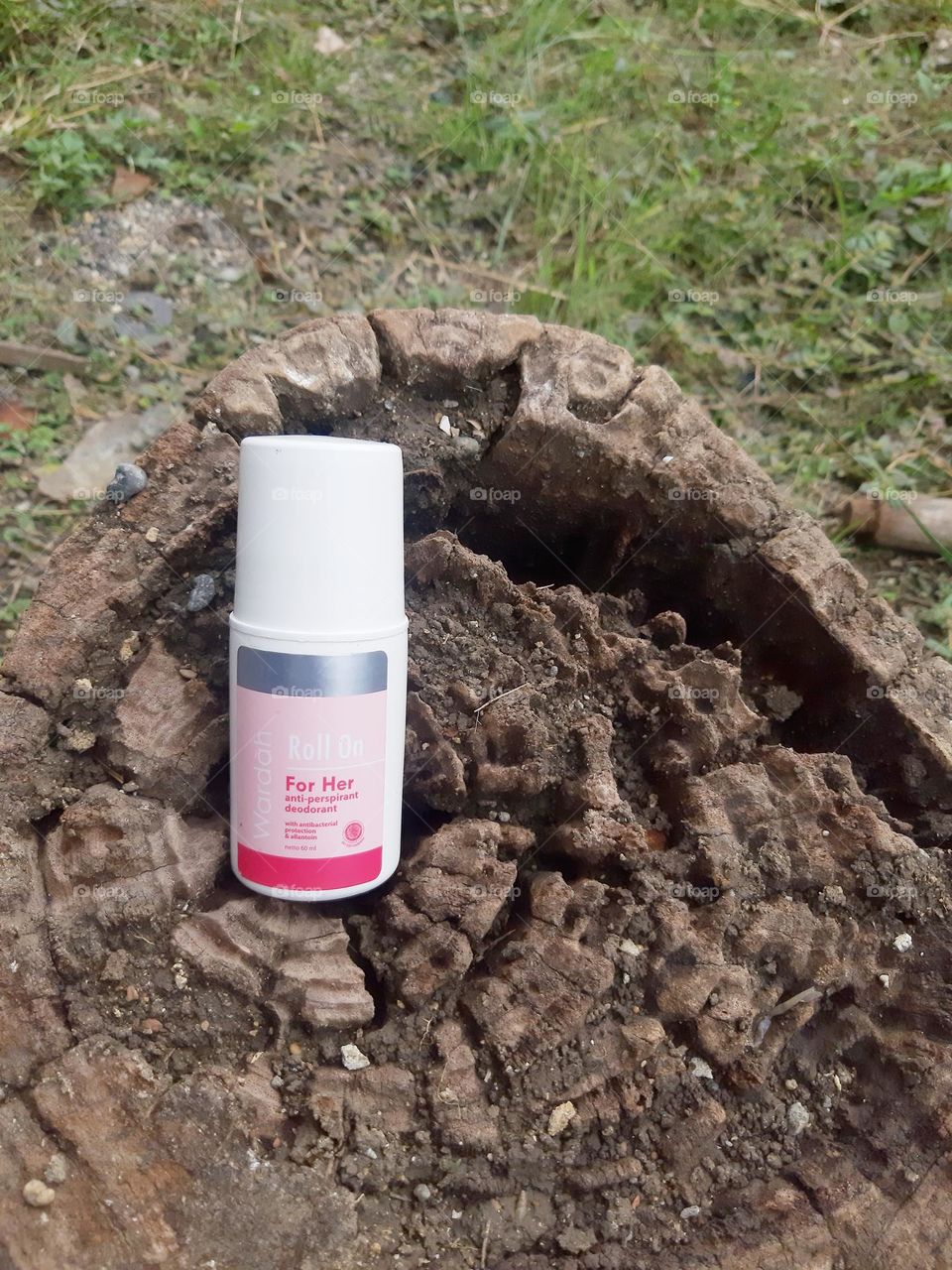 Wardah Beauty product, deodorant for women