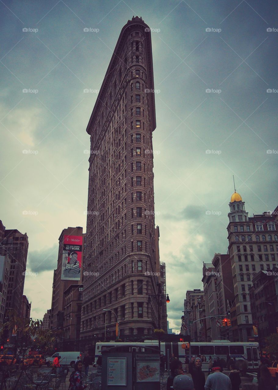 Flatiron Building District. Photo taken during rush hour
