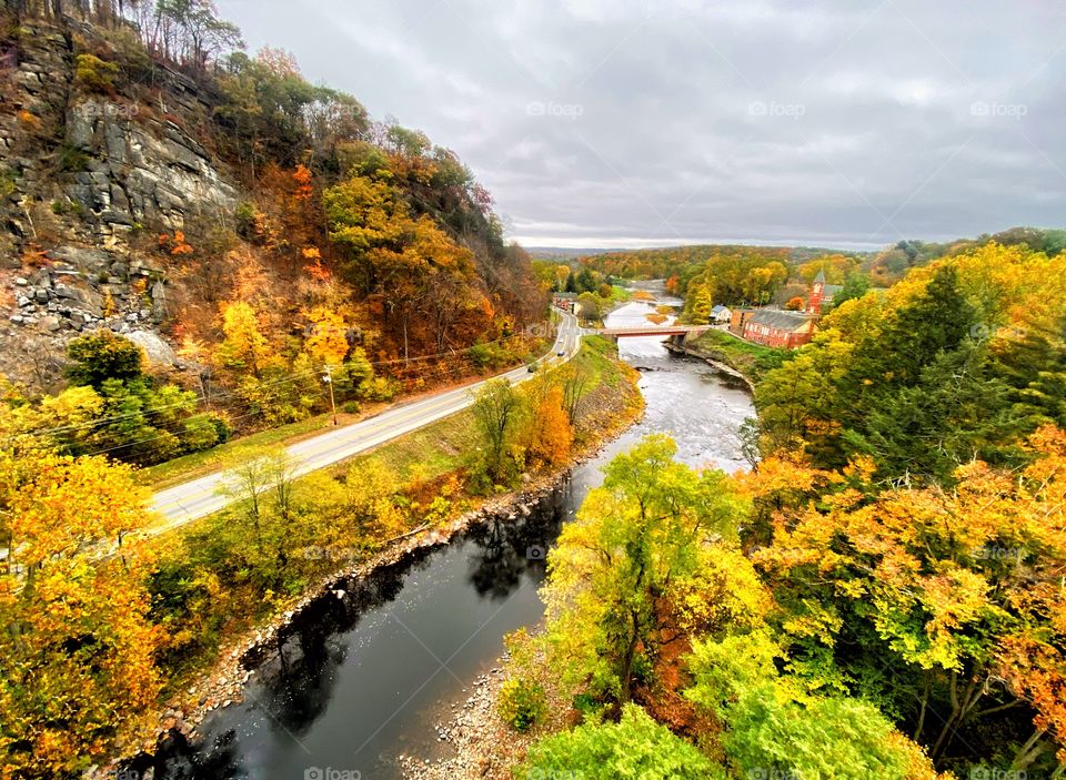 Peak autumn foliage in small town America