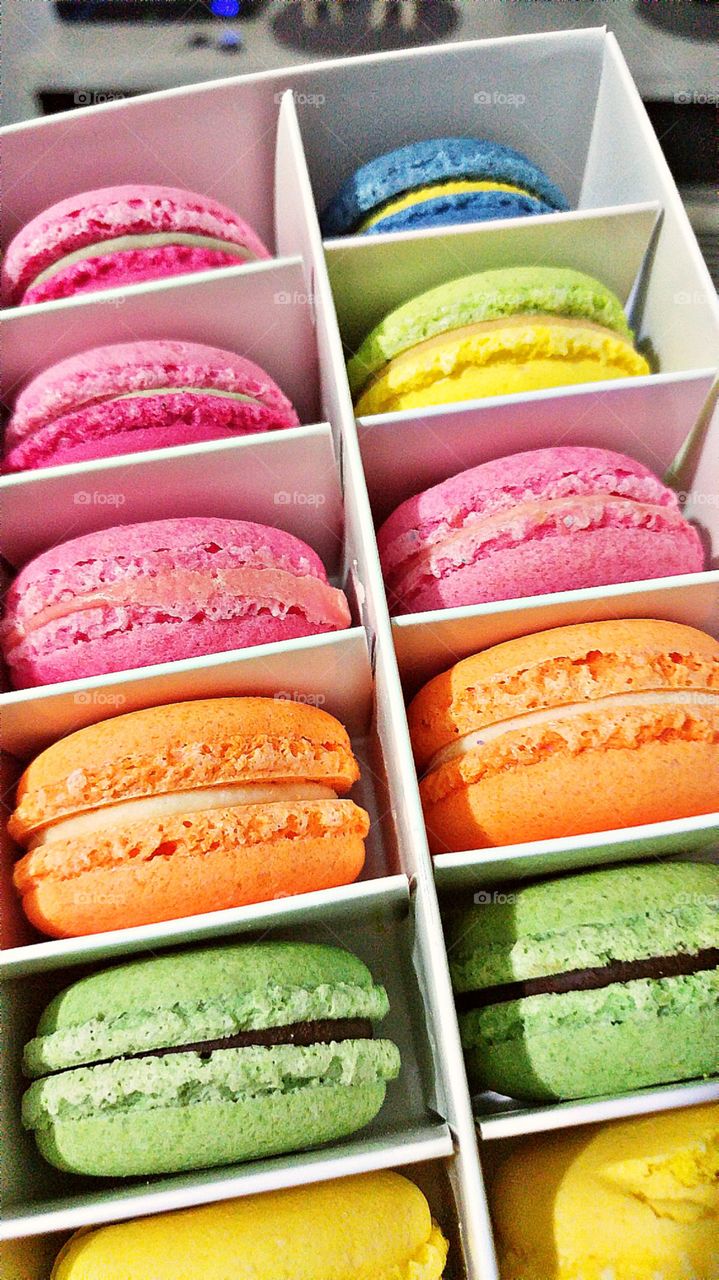 sweet colorful day. just me and my macaroons 🌸😋
