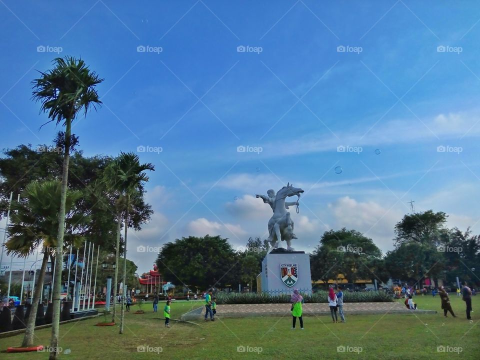 Statue of Pangeran Diponegoro
Riding the horse
Taken at Magelang, Central Java, Indonesia