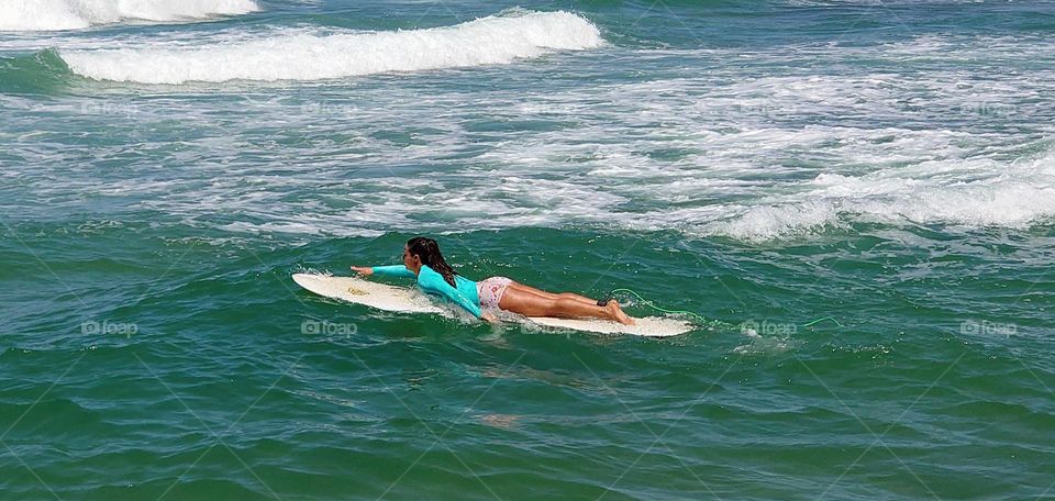 Surfing🌊 Mediterranean sea 🏄‍♀️