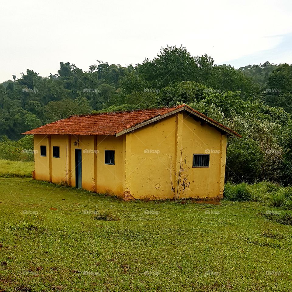 yellow house - Fazenda Conceição