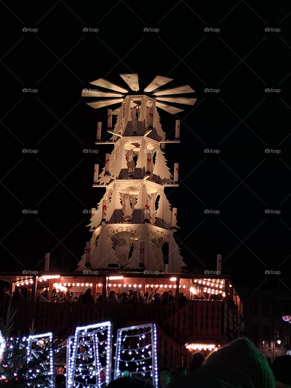 dit of cologne with Multitude of colors in the night
￼