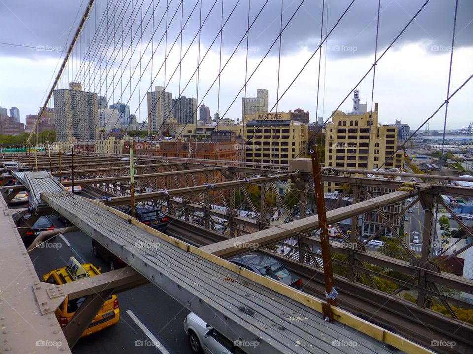 NEW YORK CITY BROOKLYN BRIDGE PATH