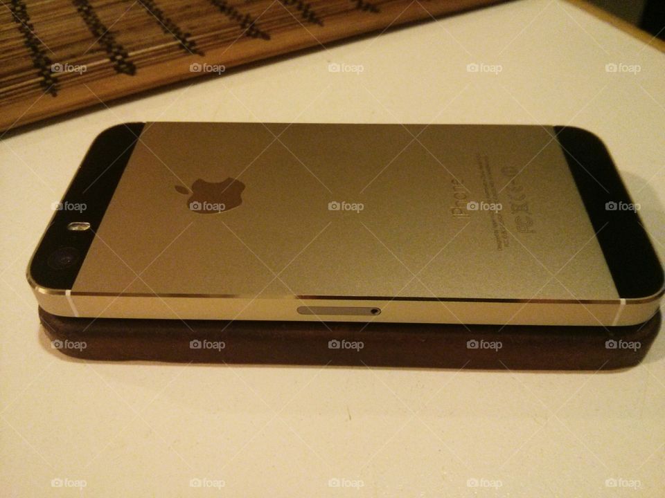 My own #Customiphone5s Black Gold-Champaign design.
#Fashion
#Design
#iPhone5s