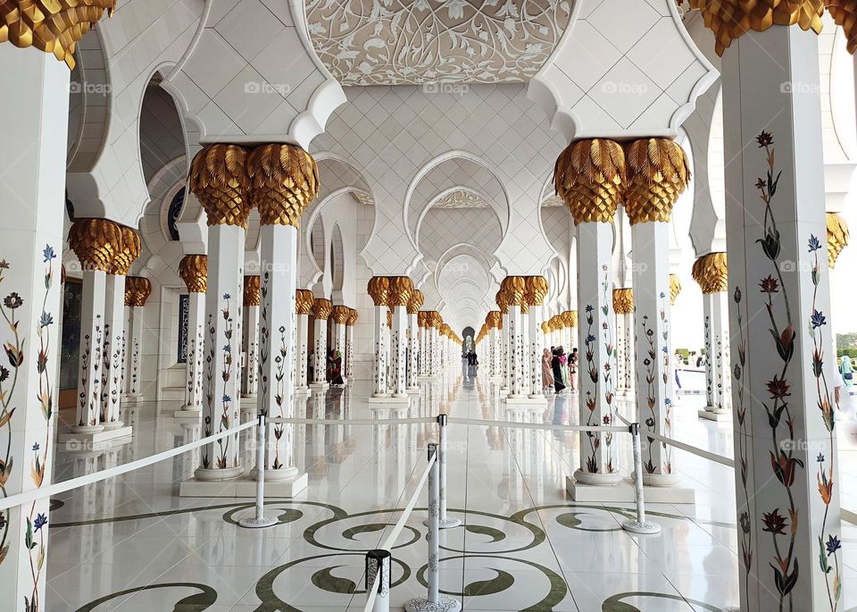 Architectural Marvels, Amazing White Mosque Architecture, Abu Dhabi