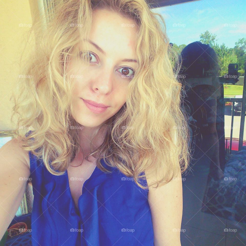 No make up, how i wake up. fresh face, always the morning phase 🍭😄🌺🌹