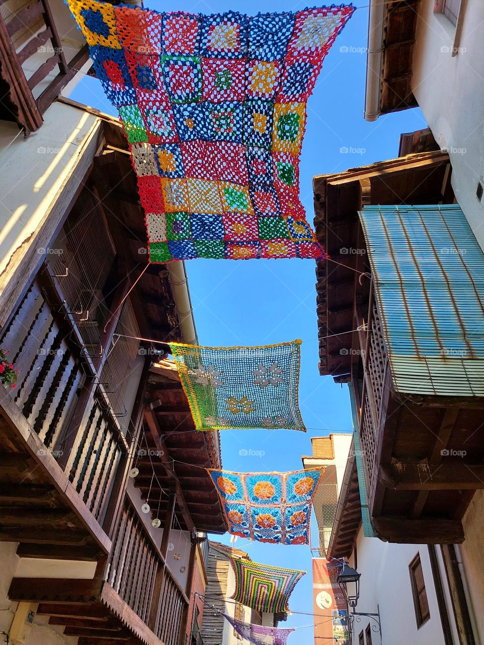 Crochet on the roofs
