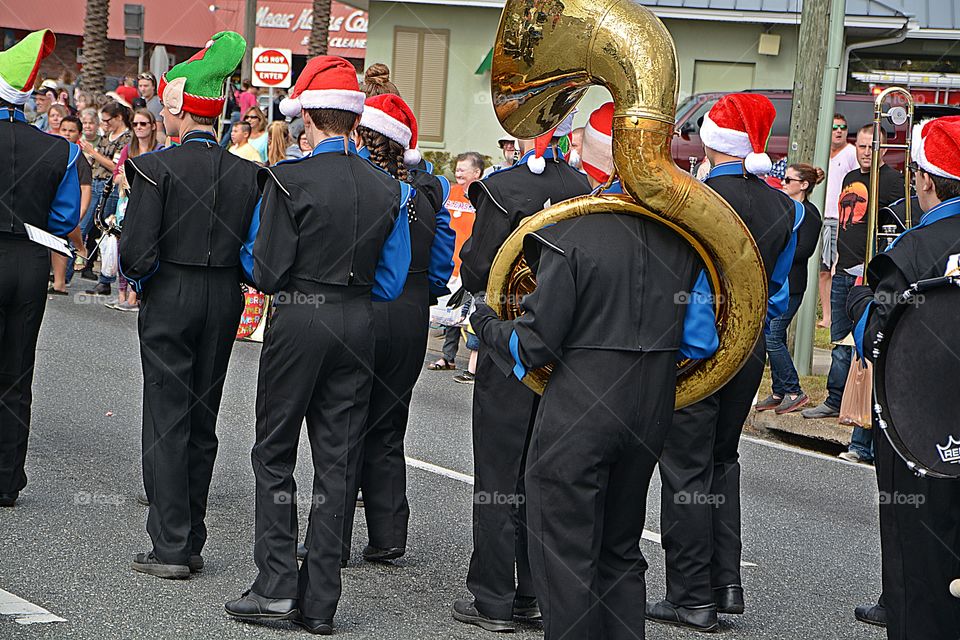 Parades in the USA Foap Missions - Parades in the USA consist of a procession of people, usually organized along a street, often in costume, and often accompanied by marching bands, floats, or sometimes large balloons.