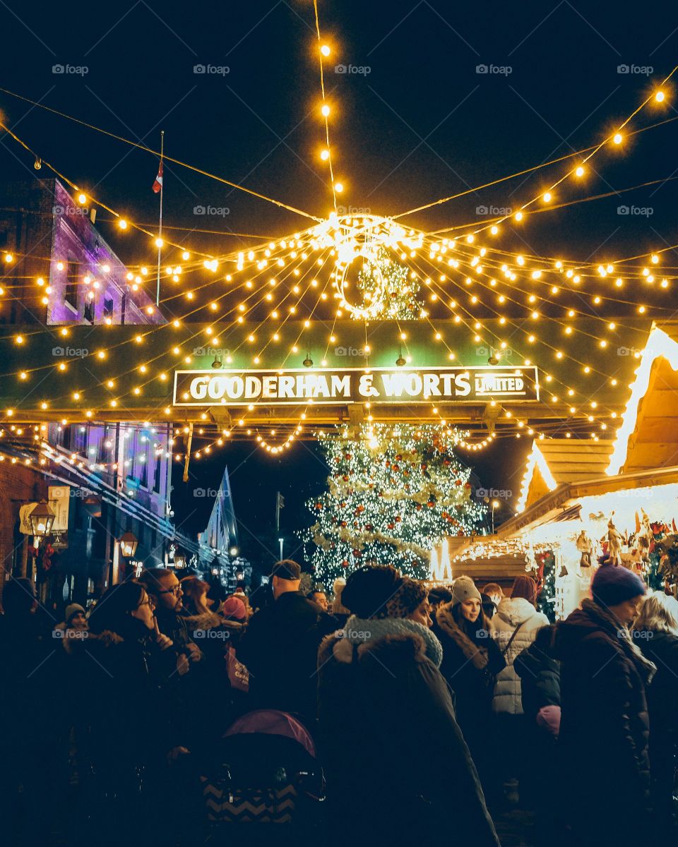 Christmas market at the distillery district