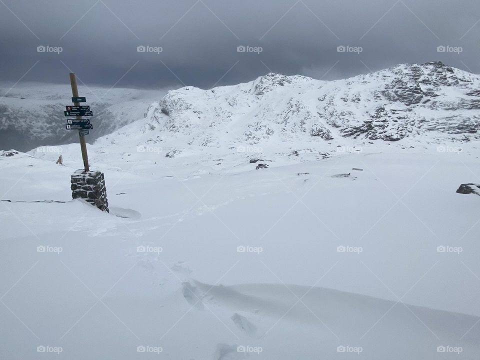 Snowstorm altitude, the inhospitable heights of Norway