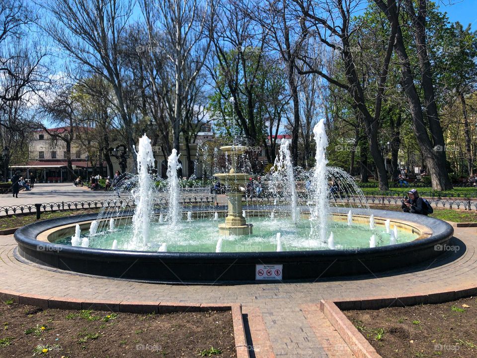 Circle fountain 