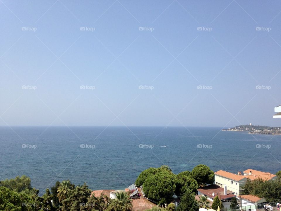 horizon over water, blue sea