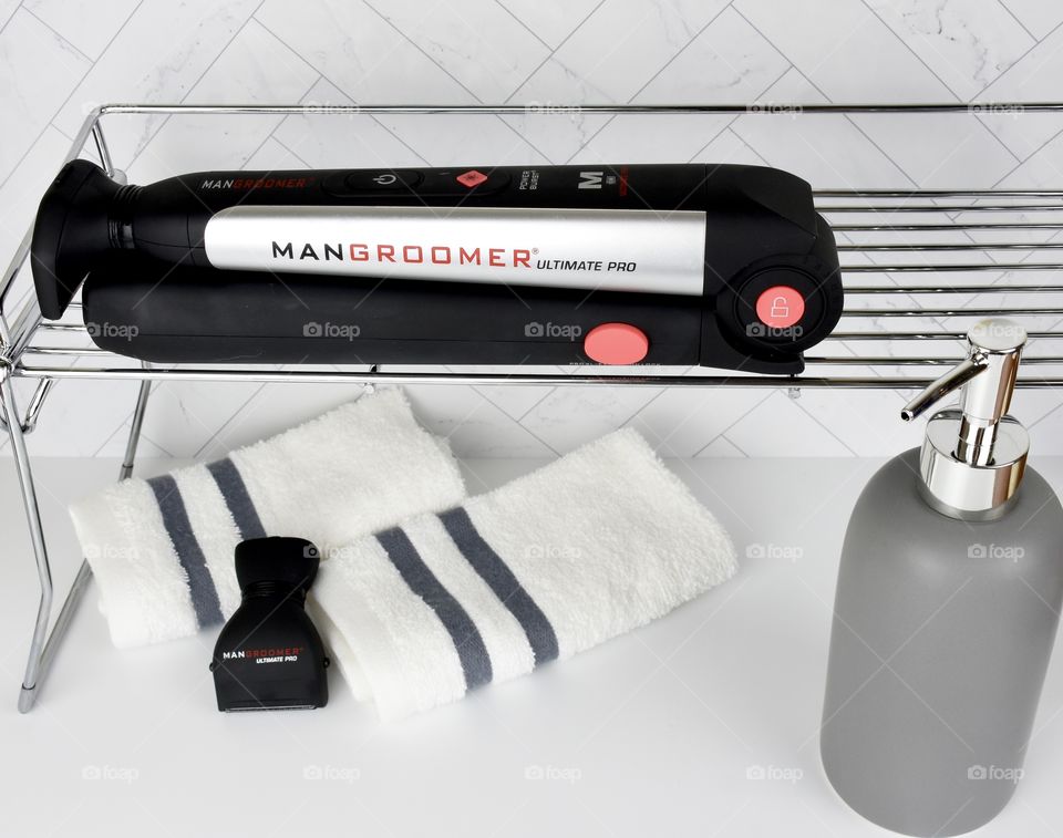 MANGROOMER Ultimate Pro Back Shaver 
