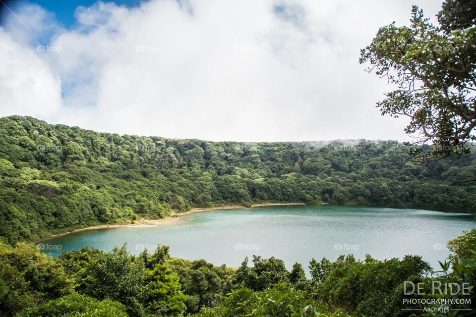 laguna botos