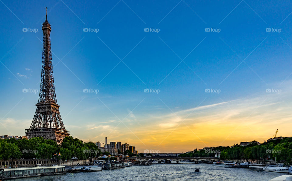 Sunset in Paris 
