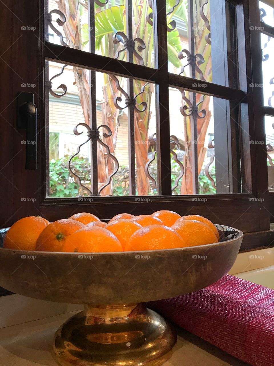 Oranges in the windows 