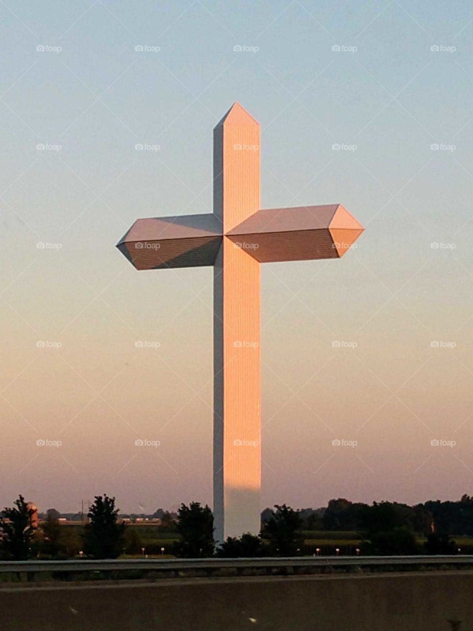 The Effingham Cross