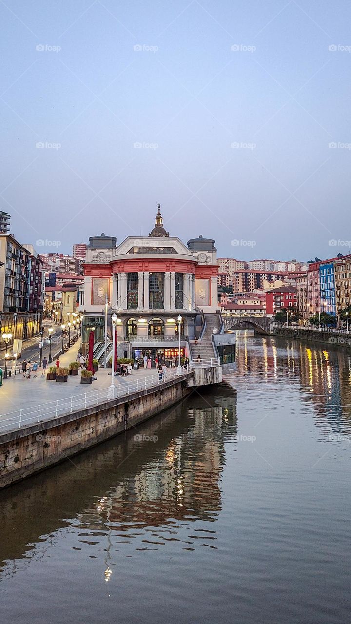 mercado de la ribera bilbao