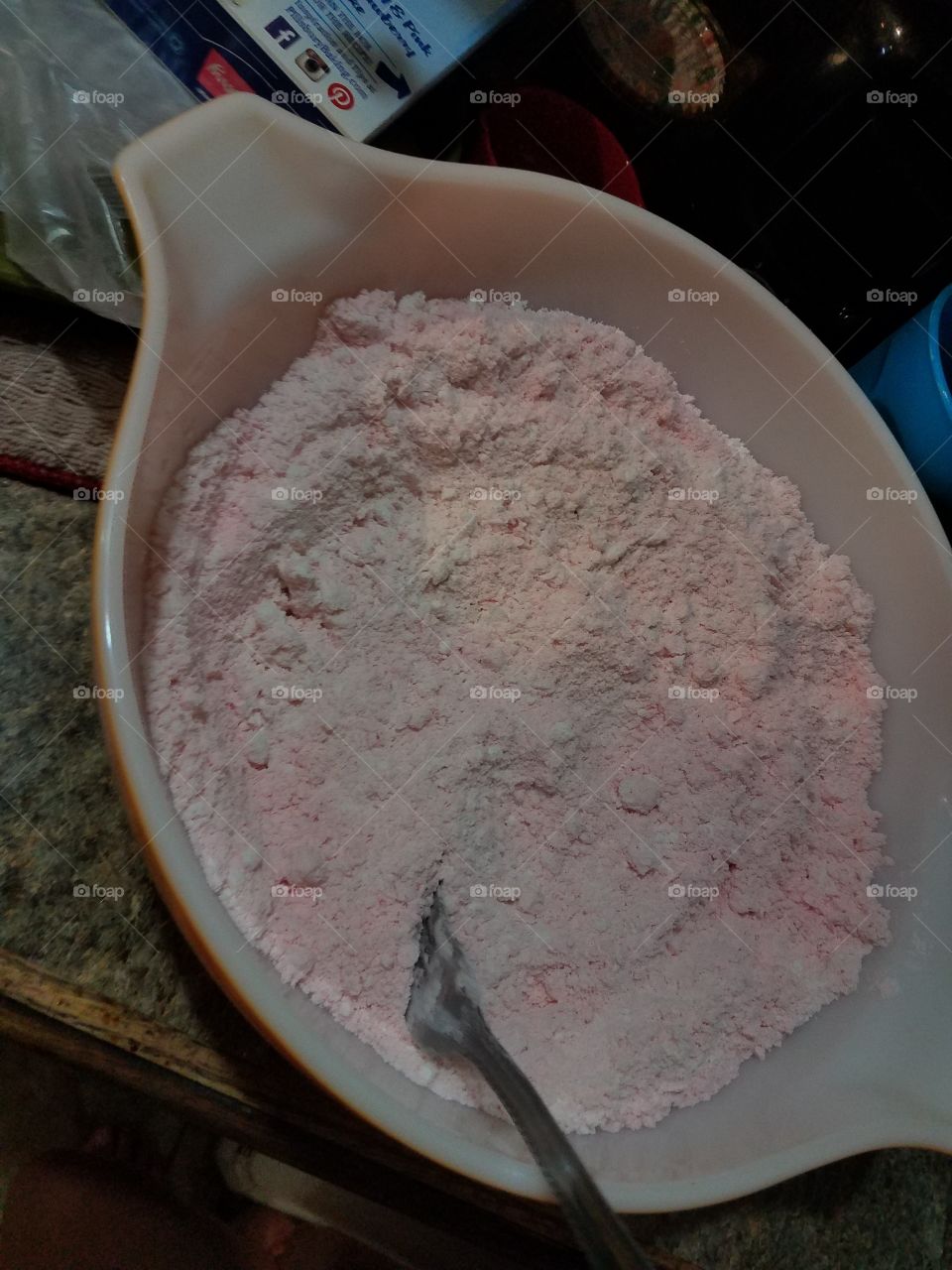 Strawberry cake mix X2