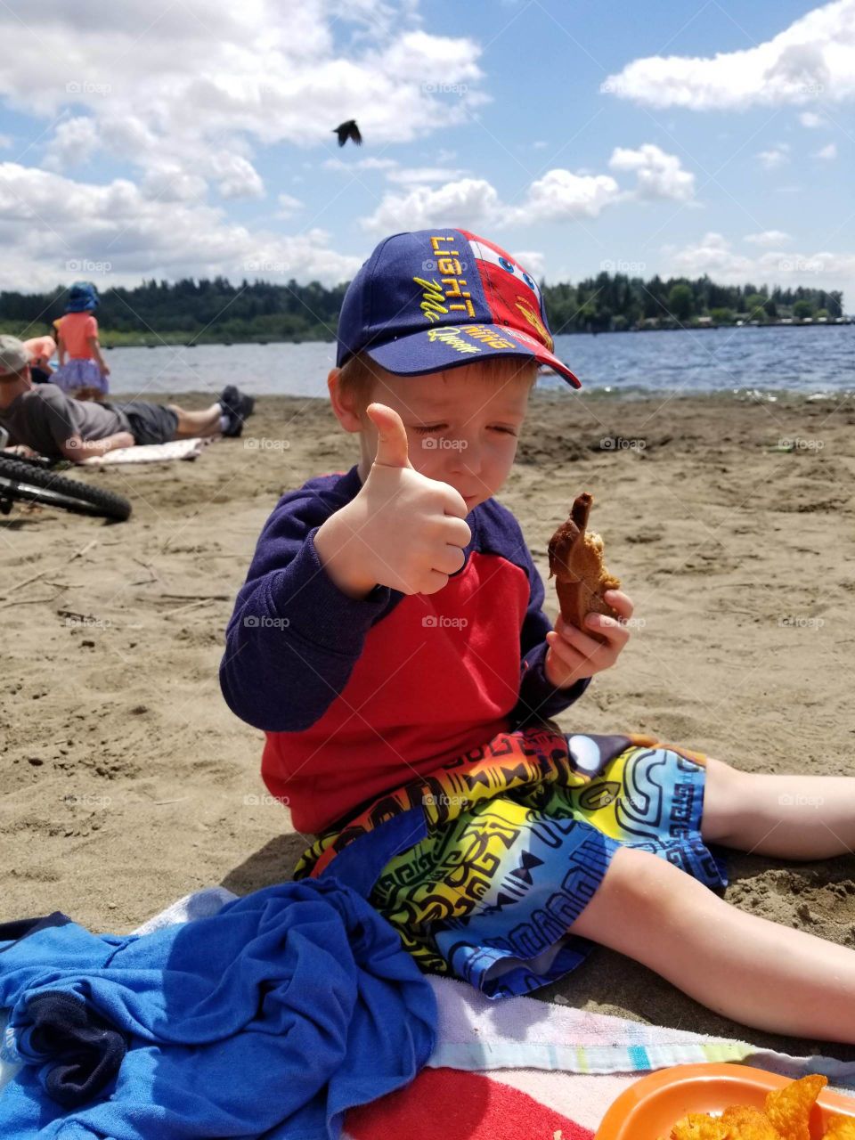 Thumbs up for the beach