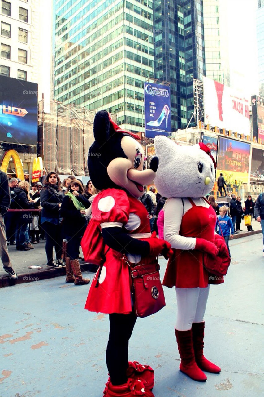 Minnie Mouse and Hallo Kitty at Times Square