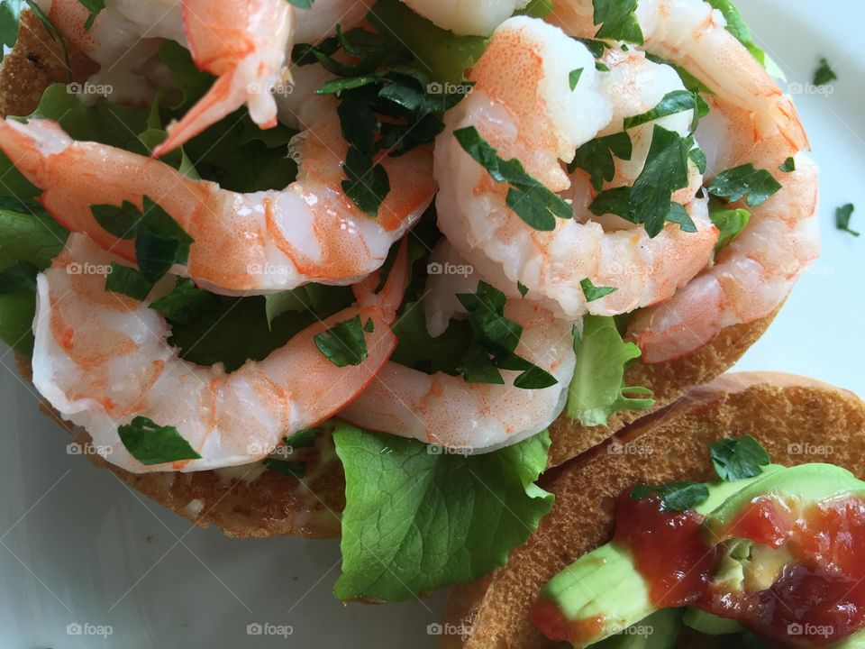 Shrimp and avocado sandwich