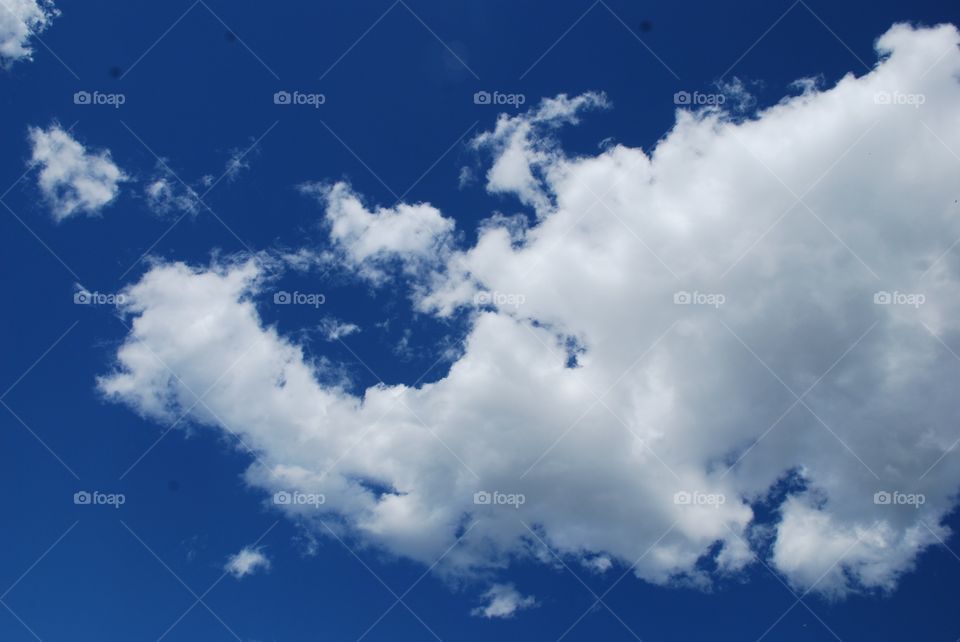 Low angle view of cloudy sky