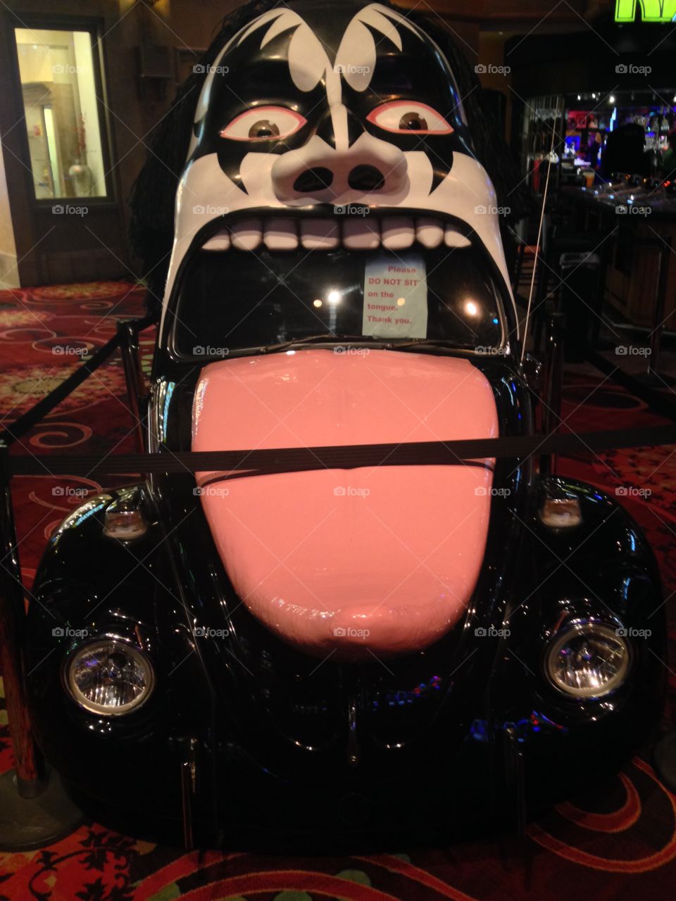 Auto Kiss

Published by:
HappyBrownMonkey 