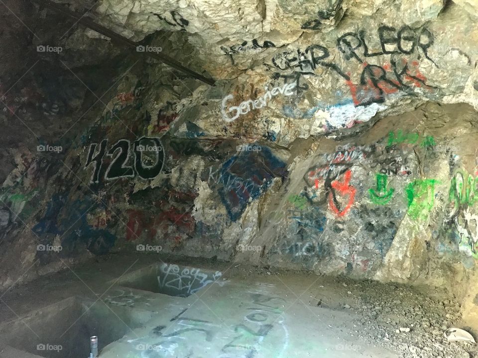 Graffiti mine