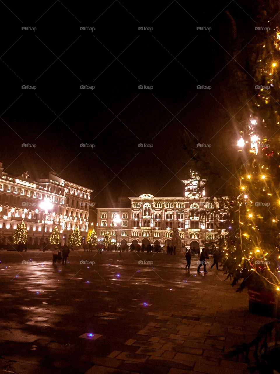 It's the most wonderful time of the year ❤️ Italy, Trieste 