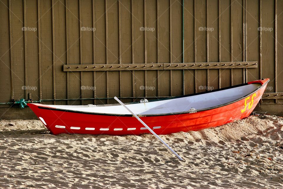 The red boat
