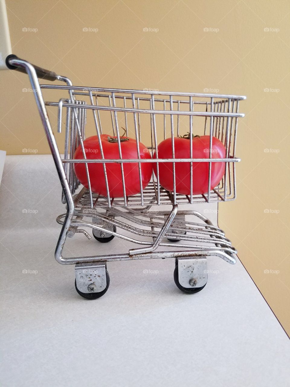 A tiny cart or large tomatoes?
