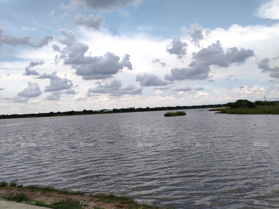 beautiful clouds of Lake view