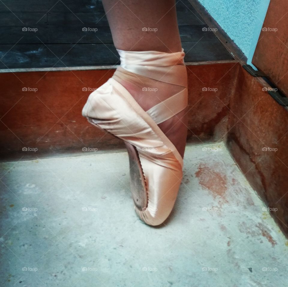 pointe shoe