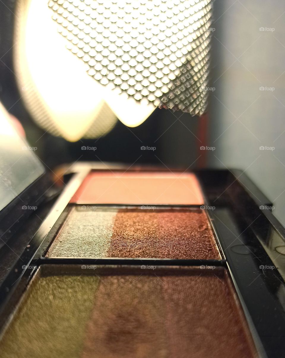 face shadows and blush