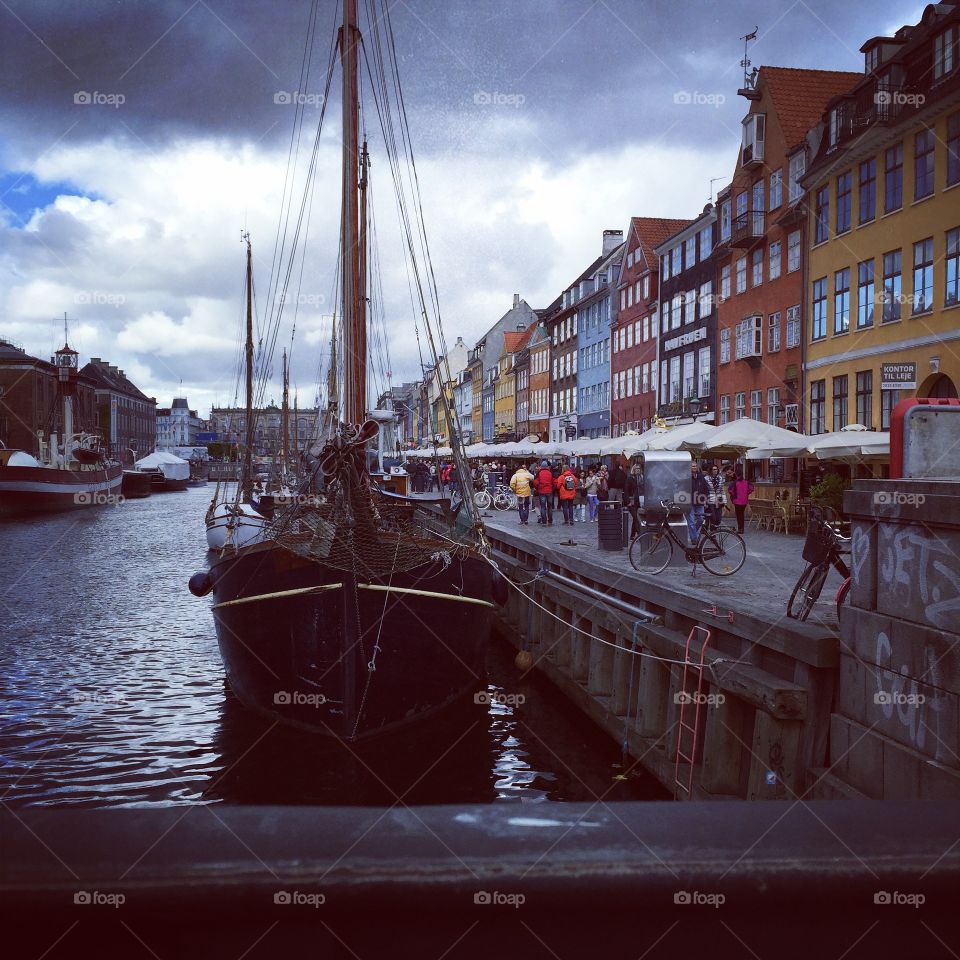 A cloudy day at Nyhavn