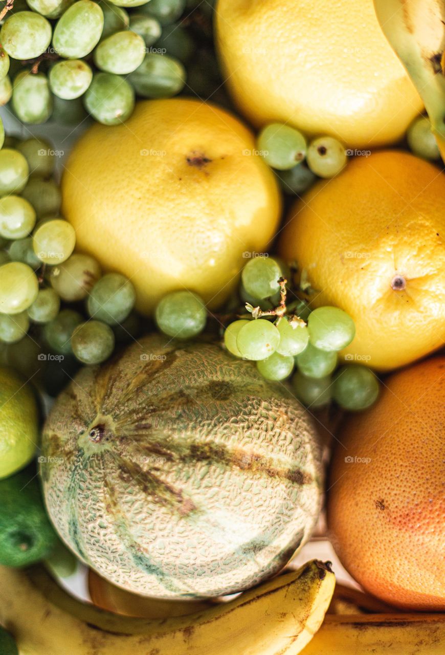 #lemons #lemon #lemonade #citrus #summer #lemontree #yellow #oranges #art #sarilemon #food #lemoncake #fruit #love #whenlifegivesyoulemons #limes #homemade #foodie #fresh #lemonwater #dietsehat #foodphotography #photography #lemonjuice #ita