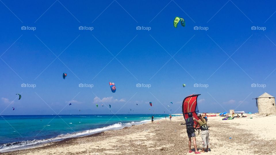 Kite surfing 