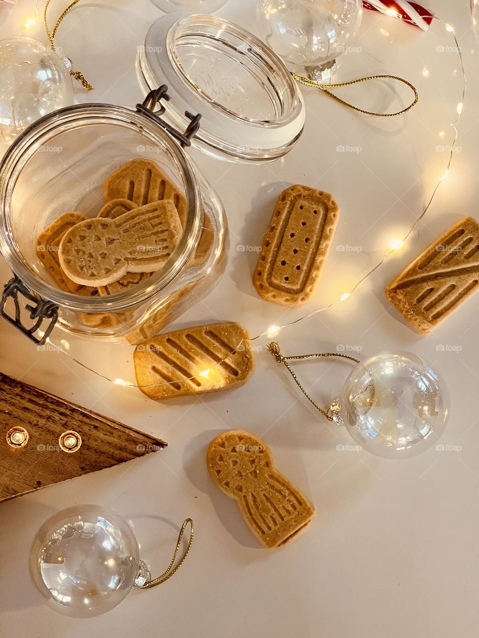 Freshly baked Christmas butter cookies from above, hand made Christmas butter cookies, cooking at Christmas, Christmas tea biscuits, cookies and Xmas ornaments