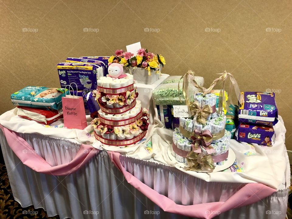 Baby shower diapers