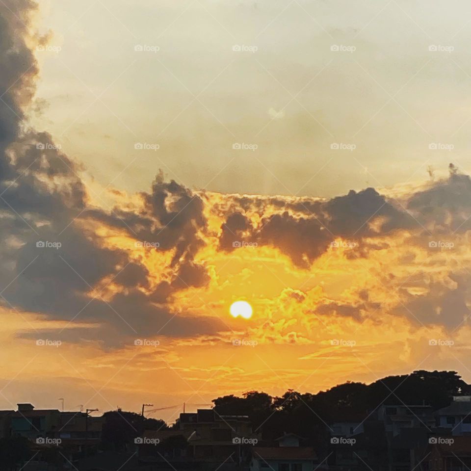 🌄🇺🇸 An extremely beautiful dawn in Bragança Paulista, interior of Brazil. Cheer the nature! / 🇧🇷 Um amanhecer extremamente bonito em Bragança Paulista, interior do Brasil. Viva a natureza!